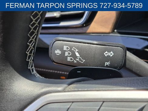 Used 2025 Volkswagen Atlas SE AWD/4WD image 33