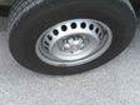 Used 2024 Toyota Tacoma SR RWD image 21