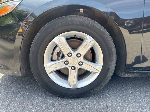 Used 2022 Chevrolet Malibu LT image 19