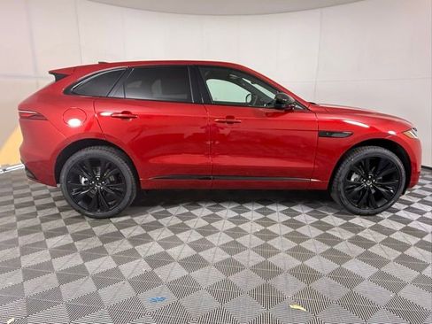 Used 2025 Jaguar F-PACE R-Dynamic S image 7