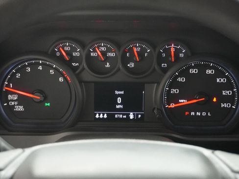 Used 2025 Chevrolet Silverado 1500 Custom image 20