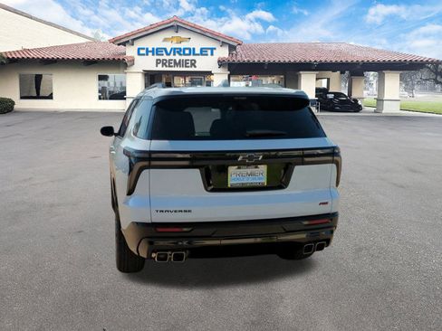New 2026 Chevrolet Traverse RS image 7