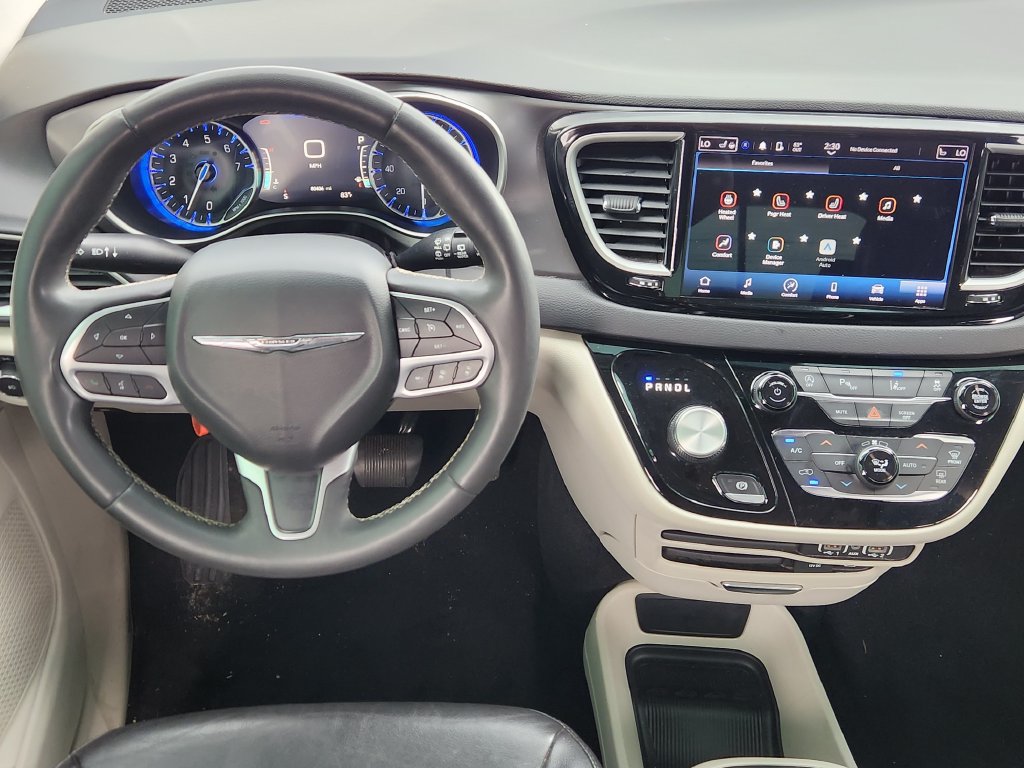 Used 2022 Chrysler Pacifica Touring-L FWD image 20