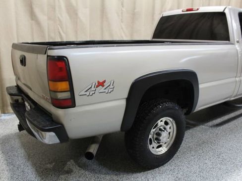 Used 2007 GMC Sierra 2500 SLT w/ Heavy-Duty Power Package image 4