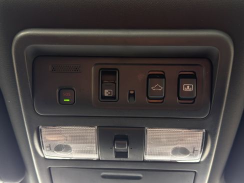 Used 2021 Nissan Titan PRO-4X w/ Pro-4x Convenience Package image 90