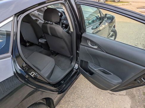Used 2019 Honda Civic LX image 25