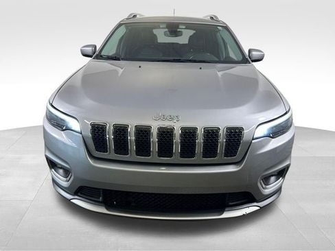 Used 2019 Jeep Cherokee Limited FWD image 9