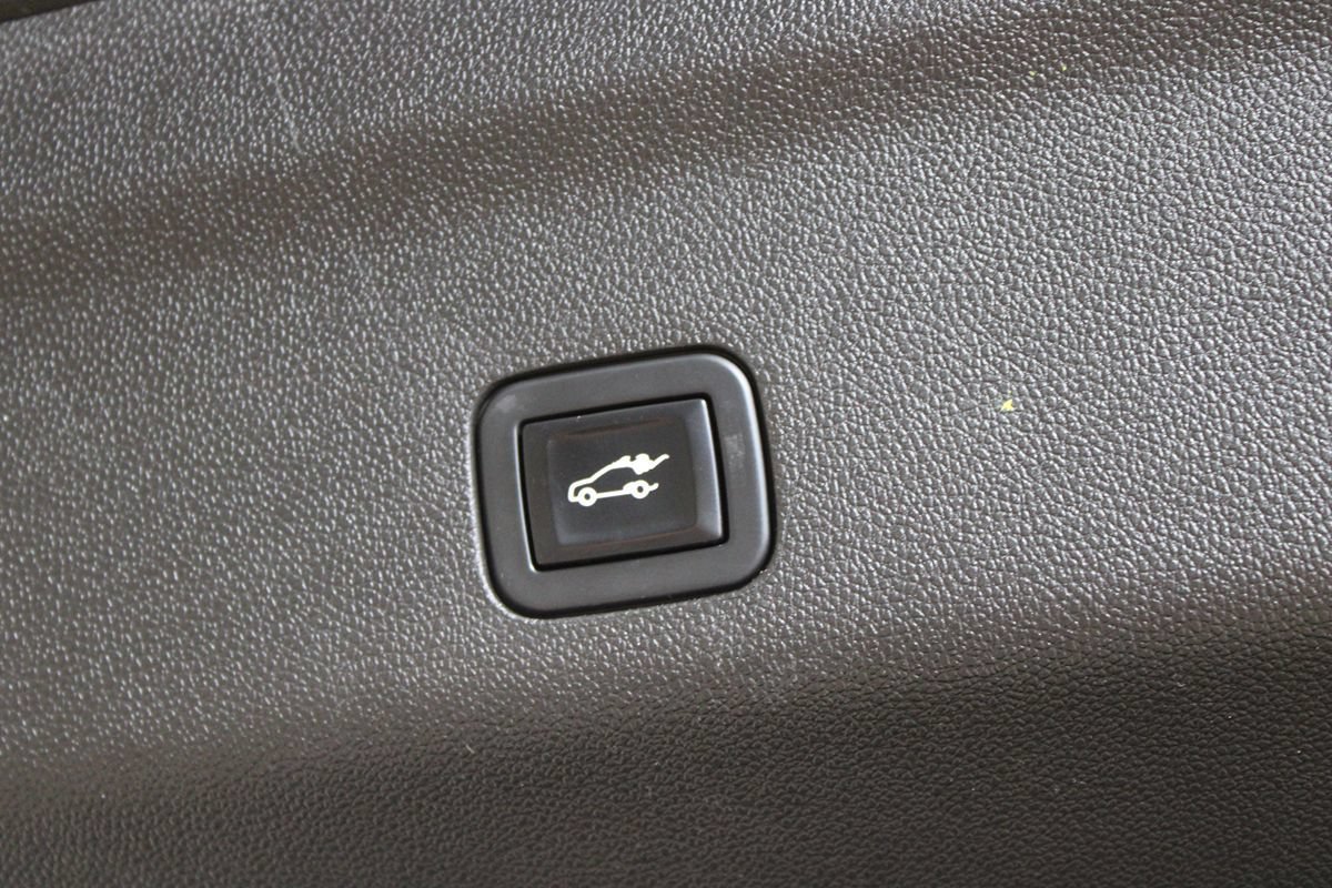 Used 2021 Chevrolet Tahoe LT w/ Rear Media and Nav Package RWD image 37