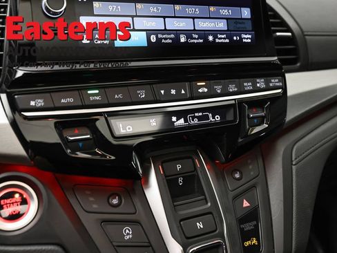 Used 2025 Honda Odyssey Sport-L image 19