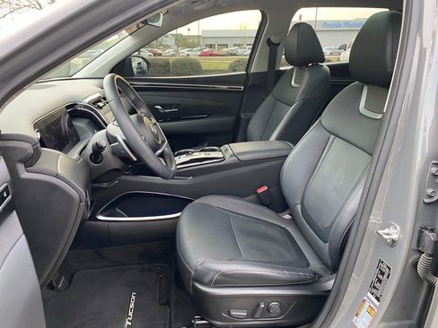 Used 2024 Hyundai Tucson Limited image 25