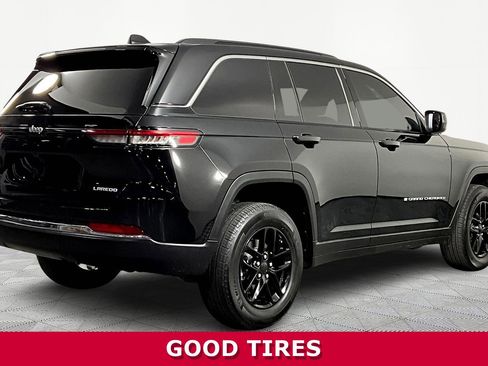 Used 2024 Jeep Grand Cherokee Laredo X image 6