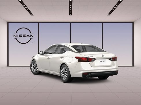 New 2026 Nissan Altima 2.5 SV FWD image 8