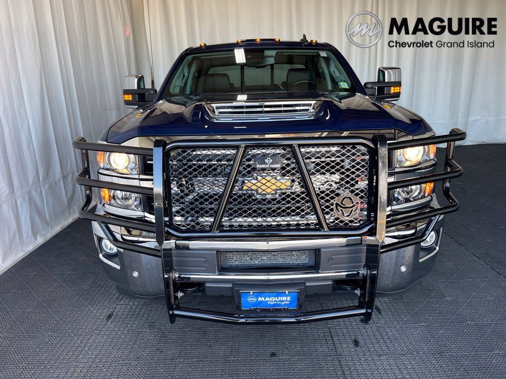 Used 2019 Chevrolet Silverado 3500 LTZ w/ Duramax Plus Package AWD/4WD image 28