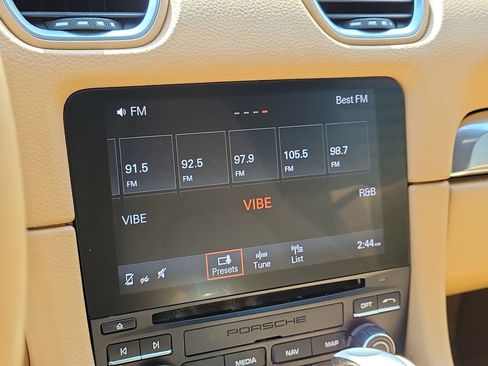 Certified 2017 Porsche 718 Boxster RWD image 25