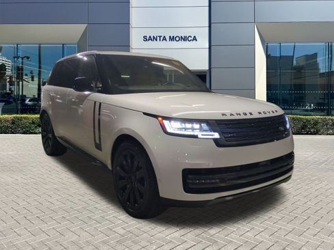 New 2026 Land Rover Range Rover SE image 7