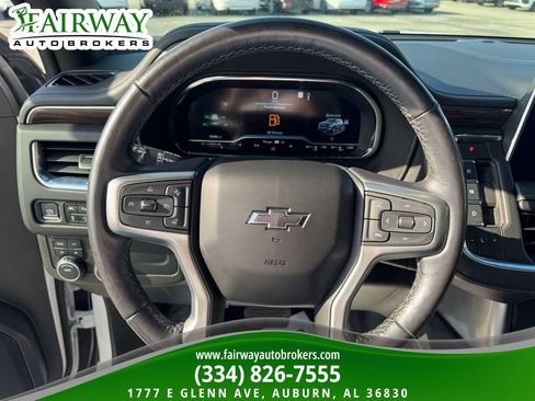 Used 2022 Chevrolet Tahoe Z71 w/ Luxury Package image 19