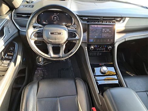 Used 2022 Jeep Grand Cherokee L Overland w/ Advanced Protech Group III image 14