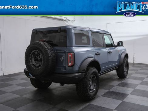 New 2025 Ford Bronco Badlands image 4