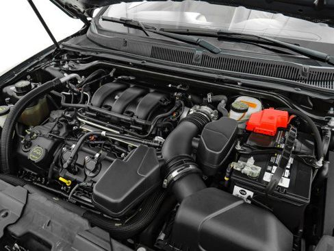 Used 2019 Ford Taurus Limited image 45