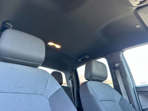 Used 2023 Chevrolet Colorado W/T RWD image 15