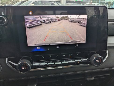 Certified 2023 Chevrolet Colorado LT w/ LT Convenience Package II image 18