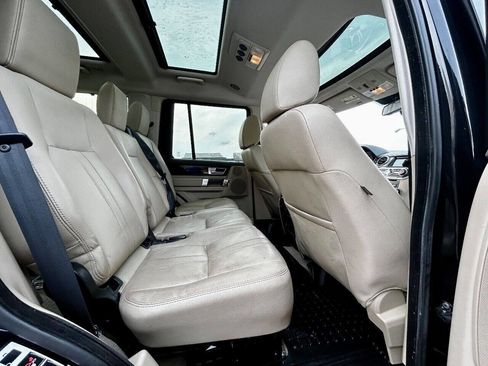 Used 2016 Land Rover LR4 HSE Silver Edition image 24