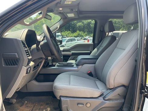 Used 2022 Ford F250 XLT w/ XLT Premium Package AWD/4WD image 16