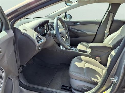 Certified 2017 Chevrolet Cruze Premier image 21