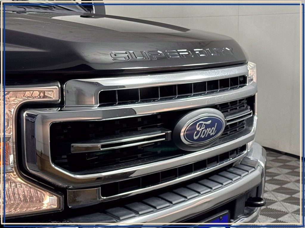 Used 2022 Ford F250 Lariat w/ FX4 Off-Road Package AWD/4WD image 6