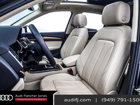 Used 2023 Audi Q5 2.0T Premium w/ Convenience Package image 18