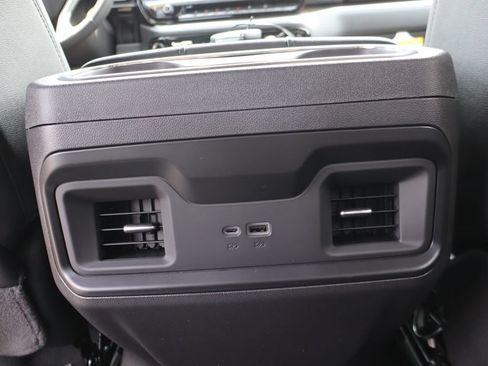 New 2026 Chevrolet Silverado 1500 LT Trail Boss w/ LT Trail Boss Premium Package AWD/4WD image 23