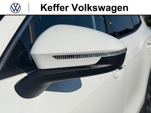 New 2026 Volkswagen Tiguan S FWD image 10