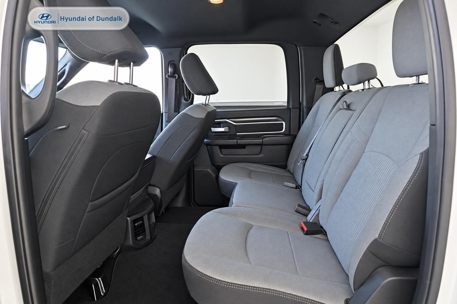 Used 2024 RAM 2500 Big Horn AWD/4WD image 8
