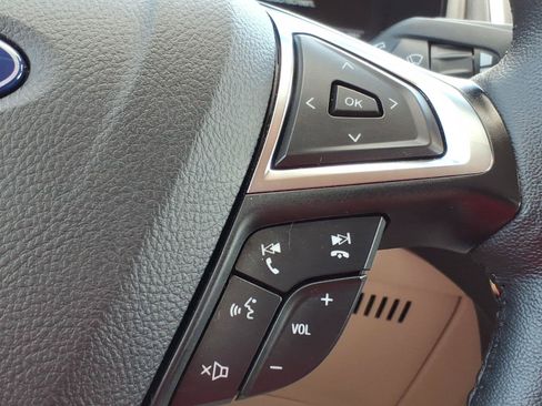 Used 2024 Ford Edge Titanium AWD/4WD image 25