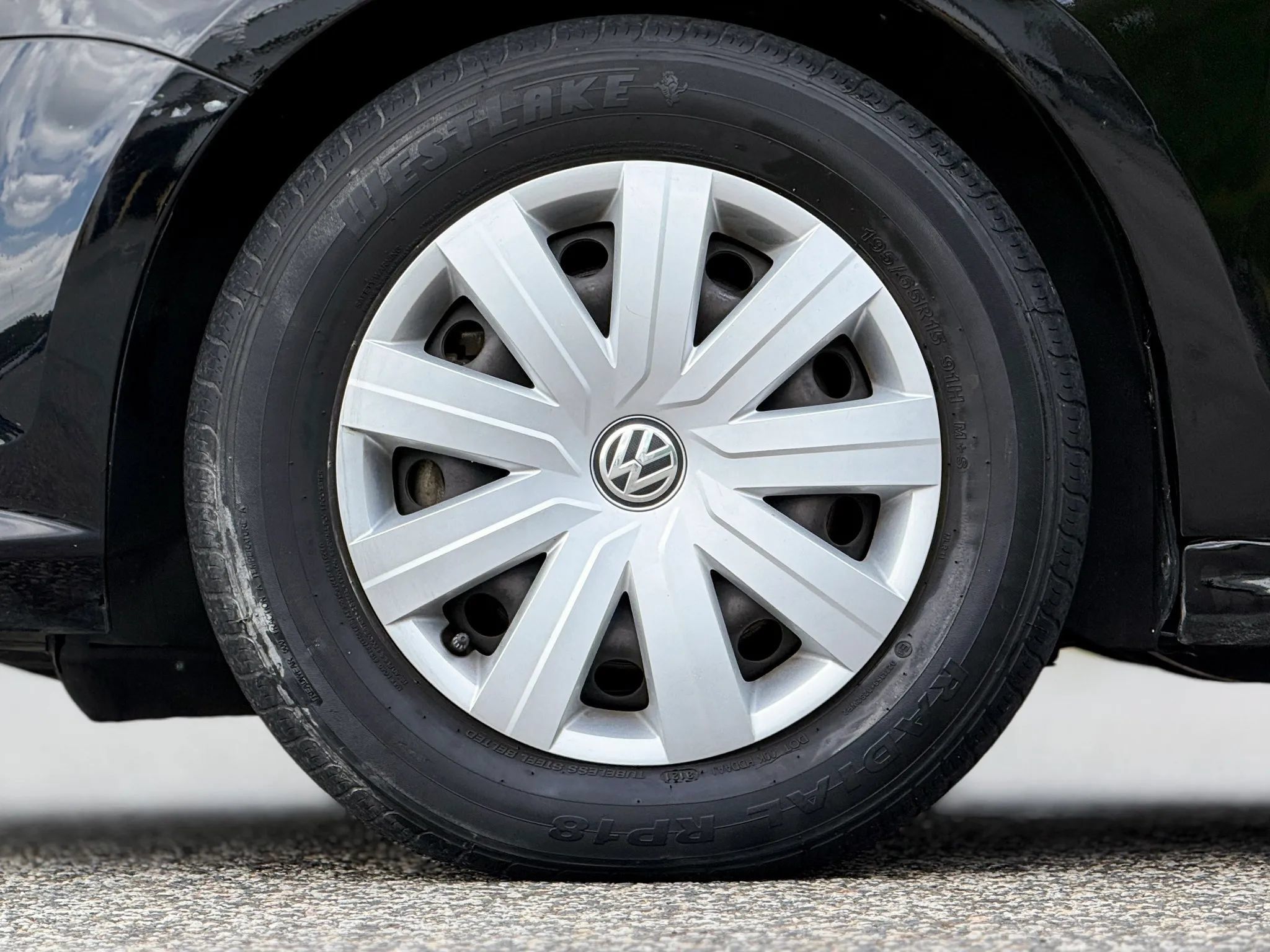 Used 2016 Volkswagen Jetta S FWD image 29
