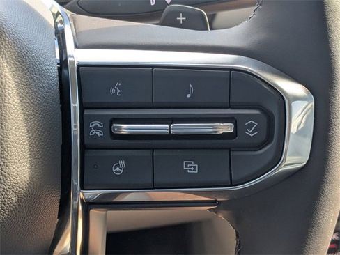 Used 2026 GMC Terrain Denali image 28