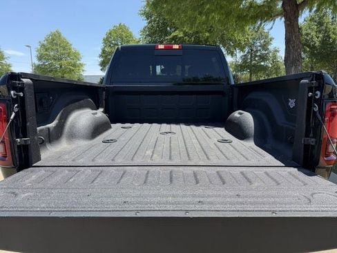 Used 2025 RAM 2500 Tradesman AWD/4WD image 29
