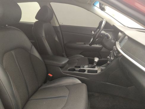 Used 2019 Kia Optima S image 21