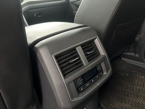 Used 2019 Volkswagen Atlas SEL Premium AWD/4WD image 26