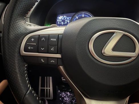 Used 2018 Lexus GS 350 F Sport w/ Preferred Accessory Package RWD image 29