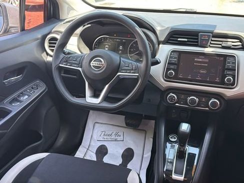 Used 2021 Nissan Versa SV FWD image 14