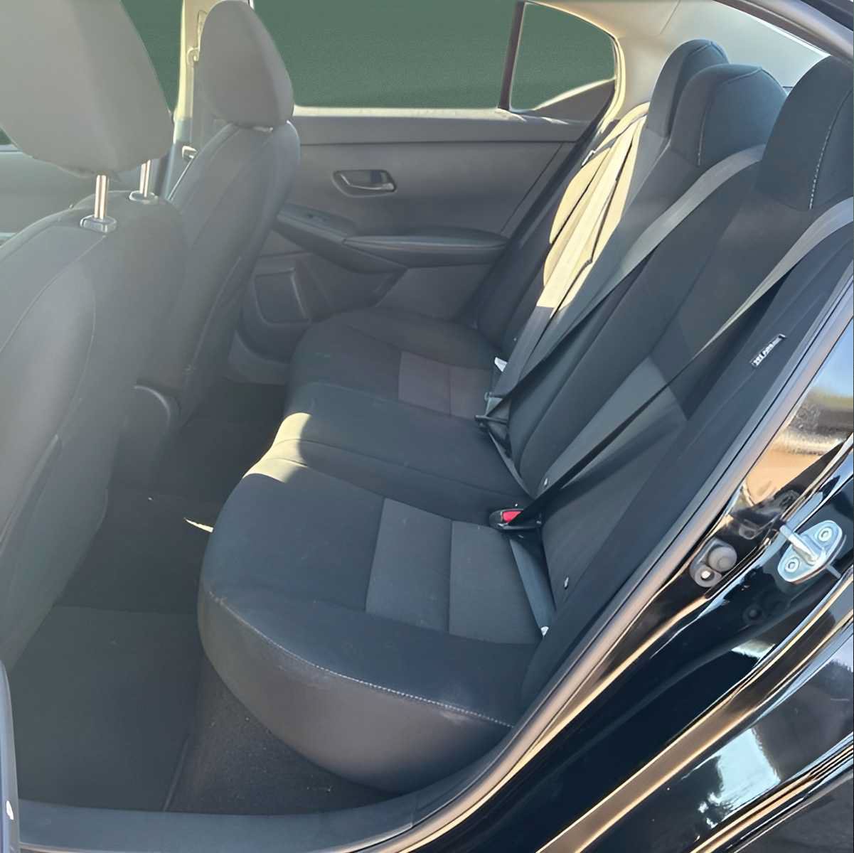 Used 2024 Nissan Sentra SV FWD image 4