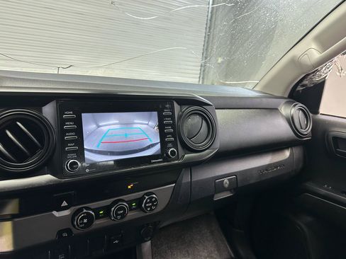 Used 2021 Toyota Tacoma SR RWD image 8
