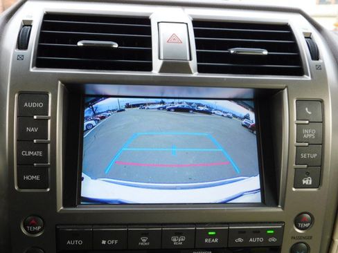 Used 2017 Lexus GX 460 image 20