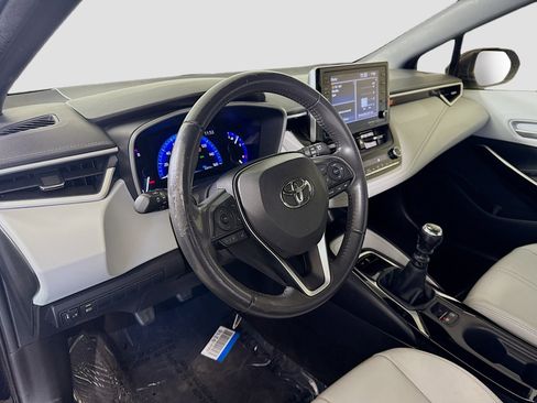Used 2021 Toyota Corolla XSE image 23