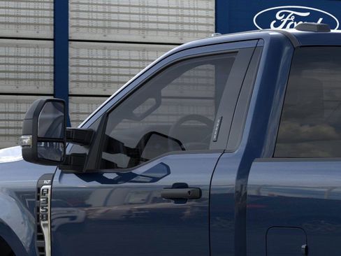New 2025 Ford F350 XLT w/ FX4 Off-Road Package image 20