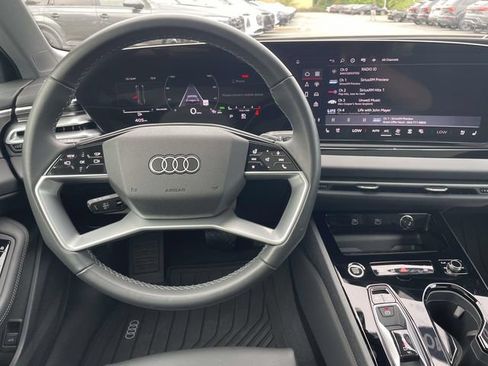 Used 2025 Audi A5 2.0T Premium Plus w/ Premium Plus AWD/4WD image 15