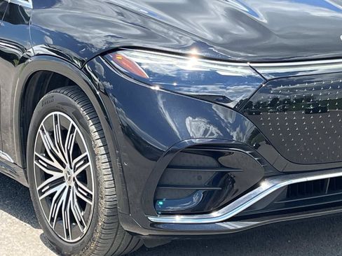 Certified 2023 Mercedes-Benz EQS 580 4MATIC SUV image 9