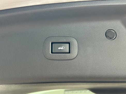 Used 2019 INFINITI QX80 Luxe w/ Proassist Package image 26