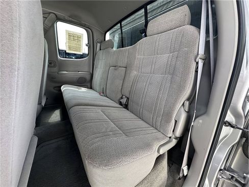 Used 2002 Toyota Tundra SR5 AWD/4WD image 16